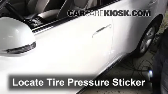 2010 Lexus RX350 3.5L V6 Pneus et roues Vérifier la pression des pneus